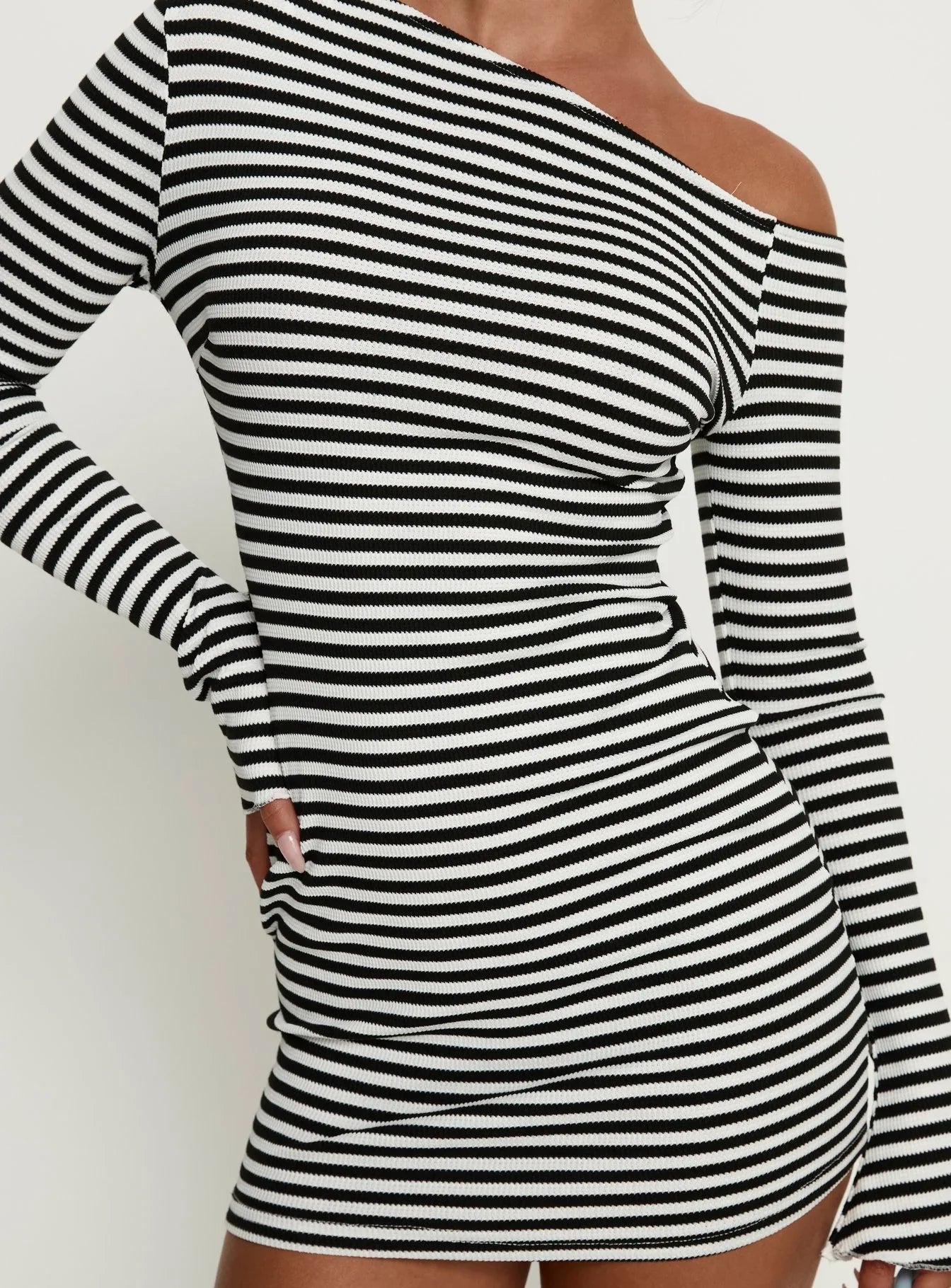 Journi Off Shoulder Long Sleeve Mini Dress Black / White Stripe